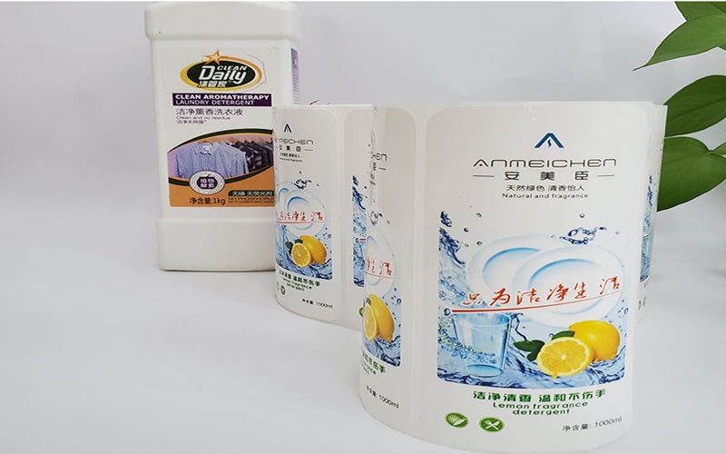 Машина для флексографской печати самоклеящихся этикеток с системой инспекции камерой Машина для флексографской печати самоклеящихся этикеток с системой инспекции камерой