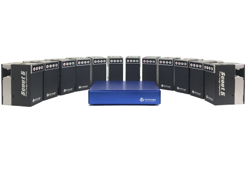 Несколько многокамерных систем видеоинспекции полотна, работающих в одной флексографской печатной ма