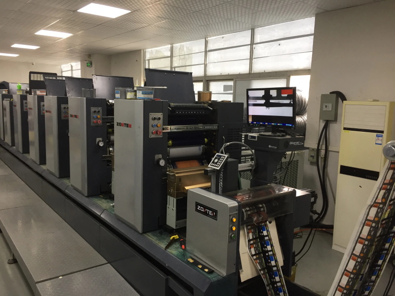 как обеспечить превосходное качество печати и выбрать онлайн-системы визуального контроля с помощью 