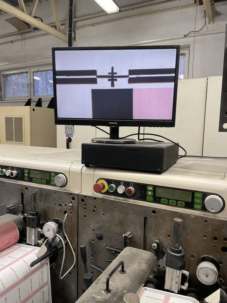 Система контроля качества печати | TubeScan для узкорулонной флексографской машины Nilpeter